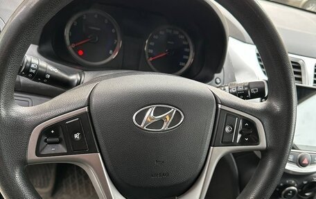 Hyundai Solaris II рестайлинг, 2016 год, 980 000 рублей, 6 фотография