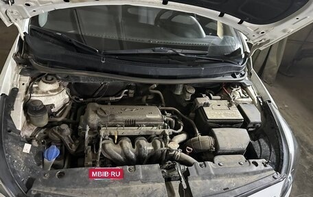 Hyundai Solaris II рестайлинг, 2016 год, 980 000 рублей, 11 фотография