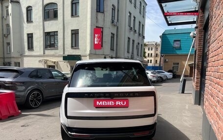 Land Rover Range Rover IV рестайлинг, 2023 год, 26 000 000 рублей, 5 фотография