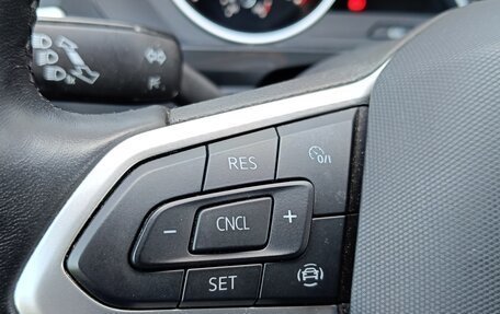 Volkswagen Tiguan II, 2021 год, 2 650 000 рублей, 10 фотография