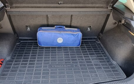 Volkswagen Tiguan II, 2021 год, 2 650 000 рублей, 20 фотография