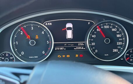 Volkswagen Touareg III, 2012 год, 2 550 000 рублей, 6 фотография