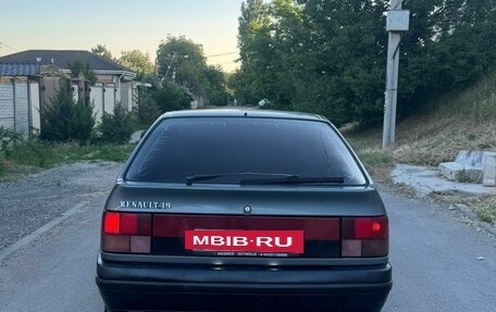 Renault 19 II, 1989 год, 165 000 рублей, 4 фотография