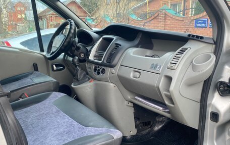 Renault Trafic, 2011 год, 1 750 000 рублей, 7 фотография