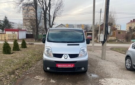 Renault Trafic, 2011 год, 1 750 000 рублей, 5 фотография
