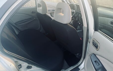 Nissan Almera, 2001 год, 130 000 рублей, 13 фотография