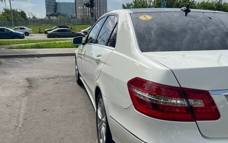 Mercedes-Benz E-Класс, 2011 год, 1 150 000 рублей, 5 фотография