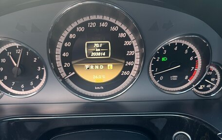 Mercedes-Benz E-Класс, 2011 год, 1 150 000 рублей, 13 фотография