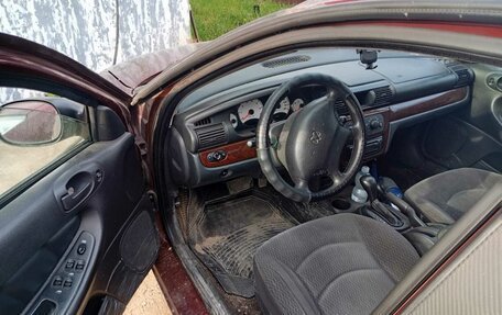 Dodge Stratus II, 2001 год, 225 000 рублей, 7 фотография