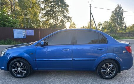 KIA Rio II, 2011 год, 700 000 рублей, 3 фотография