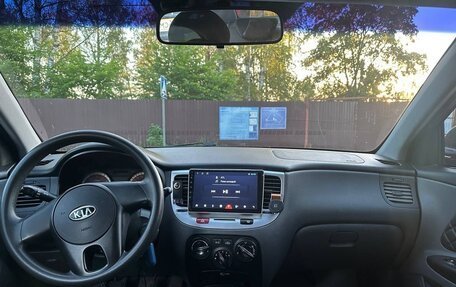 KIA Rio II, 2011 год, 700 000 рублей, 10 фотография