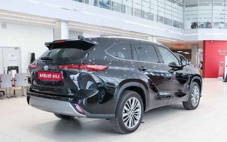Toyota Highlander, 2024 год, 6 990 000 рублей, 6 фотография