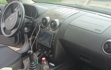 Ford Fusion I, 2005 год, 500 000 рублей, 15 фотография