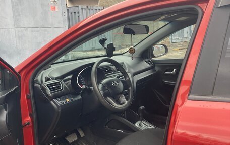KIA Rio III рестайлинг, 2011 год, 650 000 рублей, 15 фотография