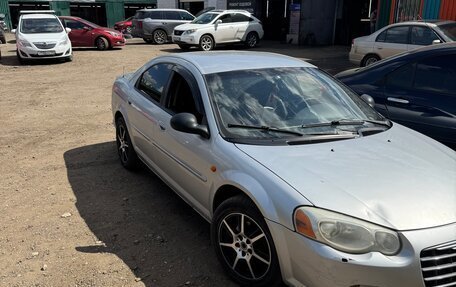 Chrysler Sebring II, 2004 год, 317 000 рублей, 2 фотография