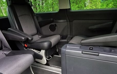 Mercedes-Benz Viano, 2011 год, 1 890 000 рублей, 8 фотография