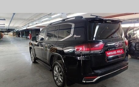 Toyota Land Cruiser, 2022 год, 9 879 000 рублей, 2 фотография