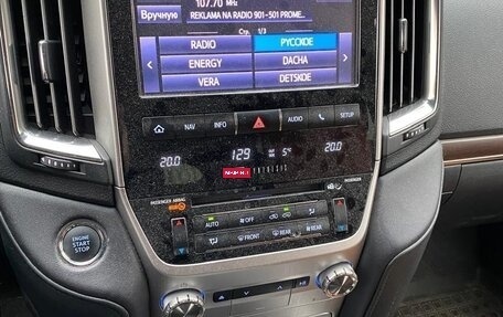 Toyota Land Cruiser 200, 2016 год, 6 999 999 рублей, 12 фотография