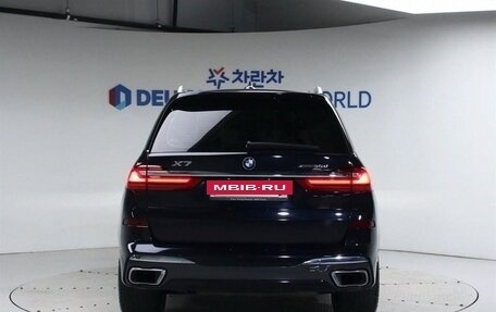 BMW X7, 2022 год, 5 628 000 рублей, 2 фотография