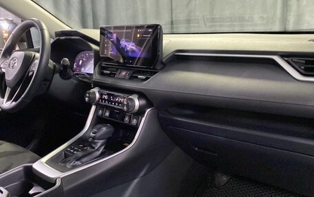 Toyota RAV4, 2024 год, 3 549 000 рублей, 6 фотография