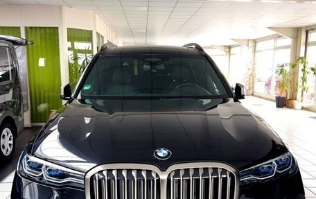 BMW X7, 2020 год, 6 443 000 рублей, 2 фотография