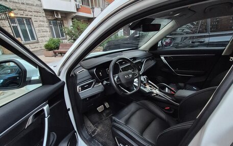 Geely Atlas, 2021 год, 1 820 000 рублей, 6 фотография