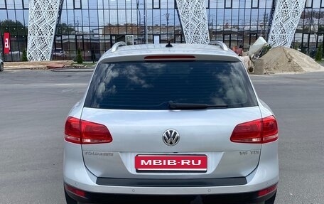 Volkswagen Touareg III, 2010 год, 2 100 000 рублей, 4 фотография