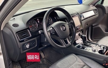 Volkswagen Touareg III, 2010 год, 2 100 000 рублей, 8 фотография
