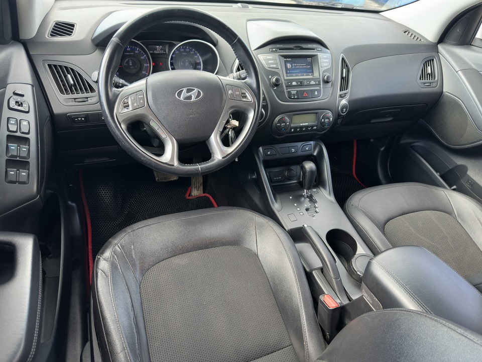 Hyundai ix35 I рестайлинг, 2014 год, 1 300 000 рублей, 12 фотография