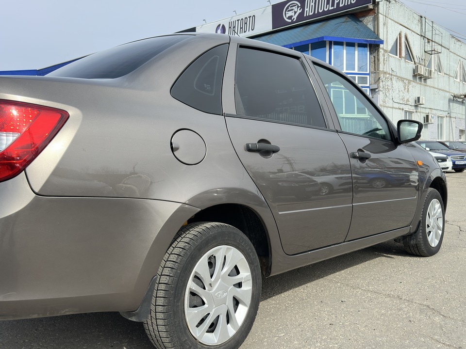 ВАЗ (LADA) Granta I, 2015 год, 555 000 рублей, 20 фотография