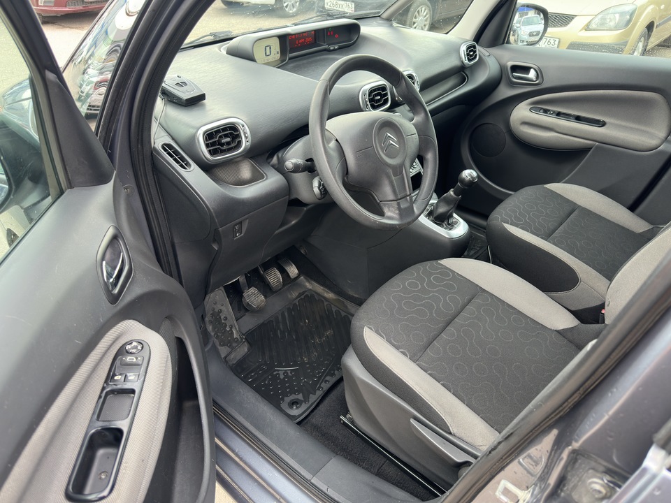 Citroen C3 Picasso I, 2010 год, 585 000 рублей, 9 фотография