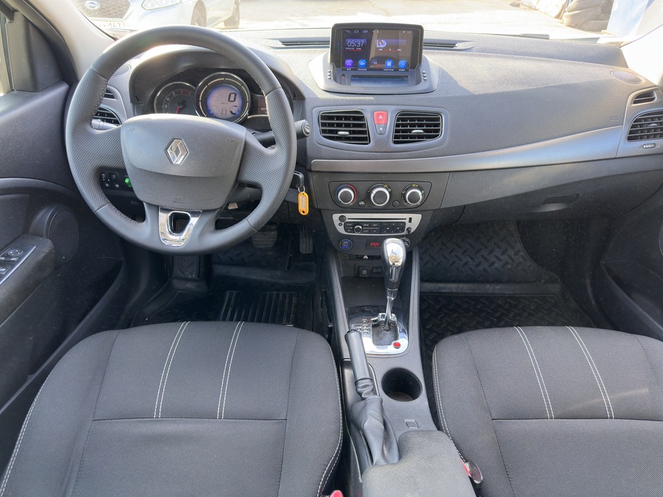 Renault Fluence I рестайлинг, 2014 год, 765 000 рублей, 11 фотография