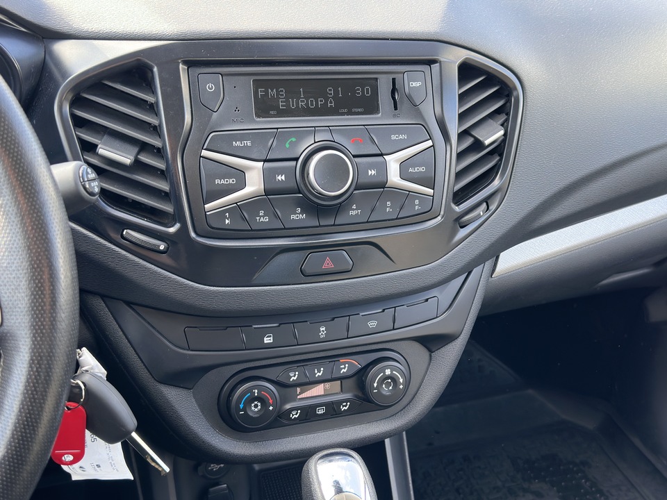 ВАЗ (LADA) Vesta I, 2021 год, 1 150 000 рублей, 16 фотография