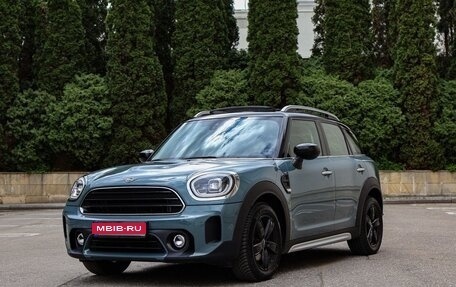 MINI Countryman II (F60), 2022 год, 3 370 000 рублей, 1 фотография