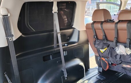 Hyundai Grand Starex Grand Starex I рестайлинг 2, 2019 год, 4 300 000 рублей, 23 фотография