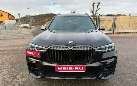 BMW X7, 2020 год, 5 704 000 рублей, 2 фотография