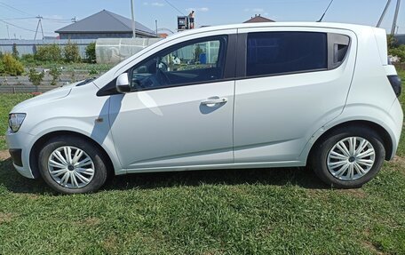 Chevrolet Aveo III, 2013 год, 720 000 рублей, 4 фотография