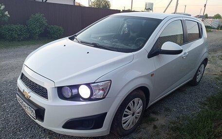 Chevrolet Aveo III, 2013 год, 720 000 рублей, 3 фотография