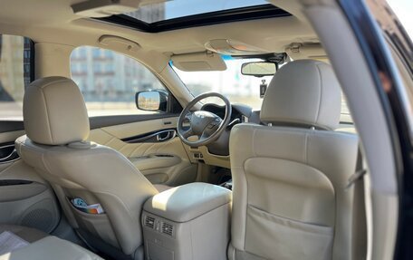 Infiniti M, 2011 год, 1 900 000 рублей, 10 фотография