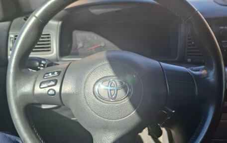 Toyota Corolla, 2006 год, 800 000 рублей, 3 фотография