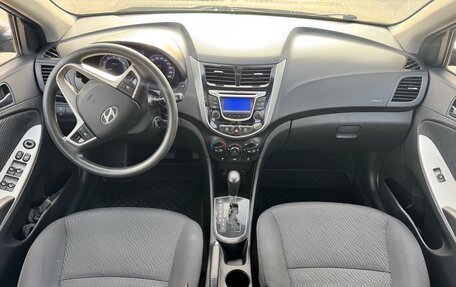 Hyundai Solaris II рестайлинг, 2014 год, 1 070 000 рублей, 13 фотография