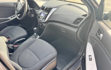 Hyundai Solaris II рестайлинг, 2014 год, 1 070 000 рублей, 18 фотография
