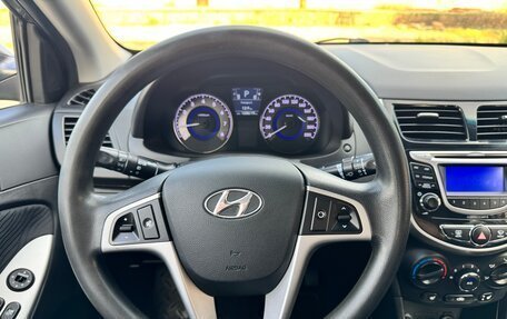 Hyundai Solaris II рестайлинг, 2014 год, 1 070 000 рублей, 25 фотография