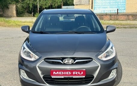 Hyundai Solaris II рестайлинг, 2014 год, 1 070 000 рублей, 5 фотография