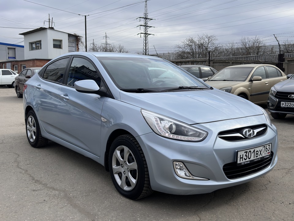 Hyundai Solaris I, 2013 год, 849 000 рублей, 3 фотография