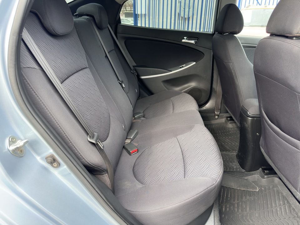 Hyundai Solaris I, 2013 год, 849 000 рублей, 18 фотография