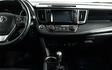 Toyota RAV4, 2018 год, 2 439 898 рублей, 14 фотография
