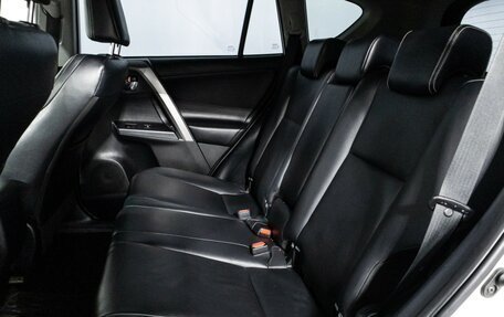 Toyota RAV4, 2018 год, 2 439 898 рублей, 10 фотография