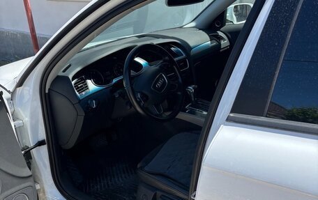 Audi A4, 2012 год, 1 915 000 рублей, 4 фотография