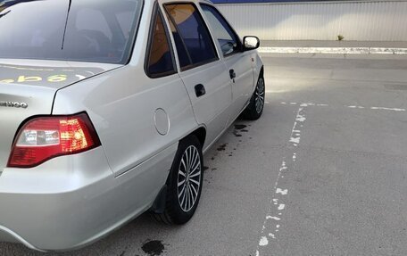 Daewoo Nexia I рестайлинг, 2008 год, 210 000 рублей, 4 фотография
